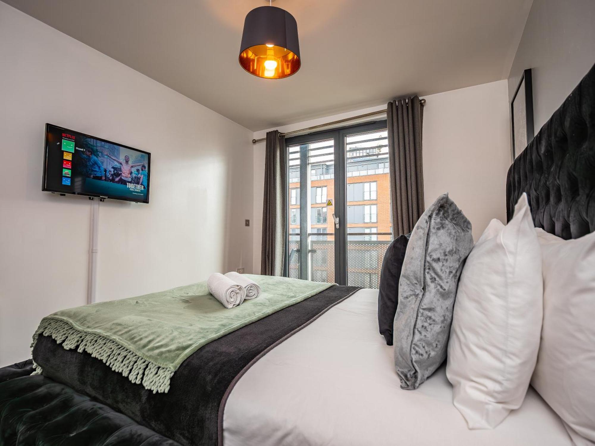 Amazing New Arcadian Centre - 1Bdr - Balcony & Parking Apartment Birmingham Exterior photo
